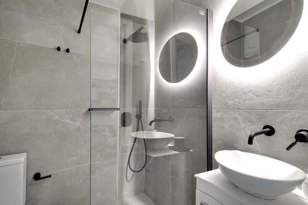 Myplace Premium Apartments Ioannina Extérieur photo
